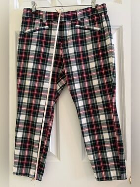 GAP Signature Fit Plaid Ankle Pants